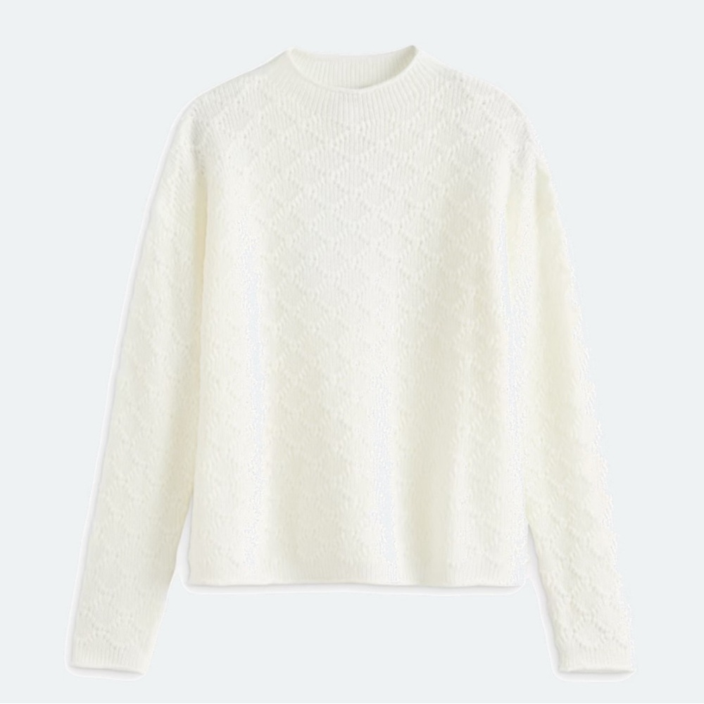 Lety & Me off white cable mock neck sweater. Off white. Sz Medium